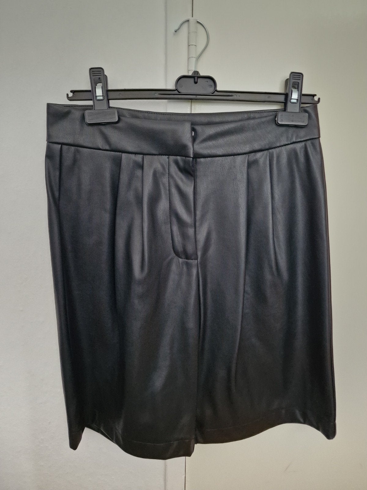 Primark zwarte leren shorts maat 38, Kleding | Dames, Maat 38/40 (M), Primark, Zwart, Nieuw