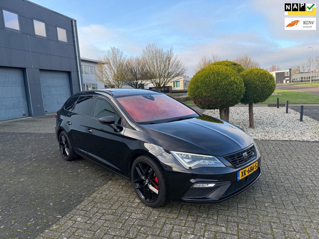 Seat Leon ST 1.5 TSI FR Business Intense 2019 Atomaat/Pano, Stof, 4 cilinders, Leon, Zwart