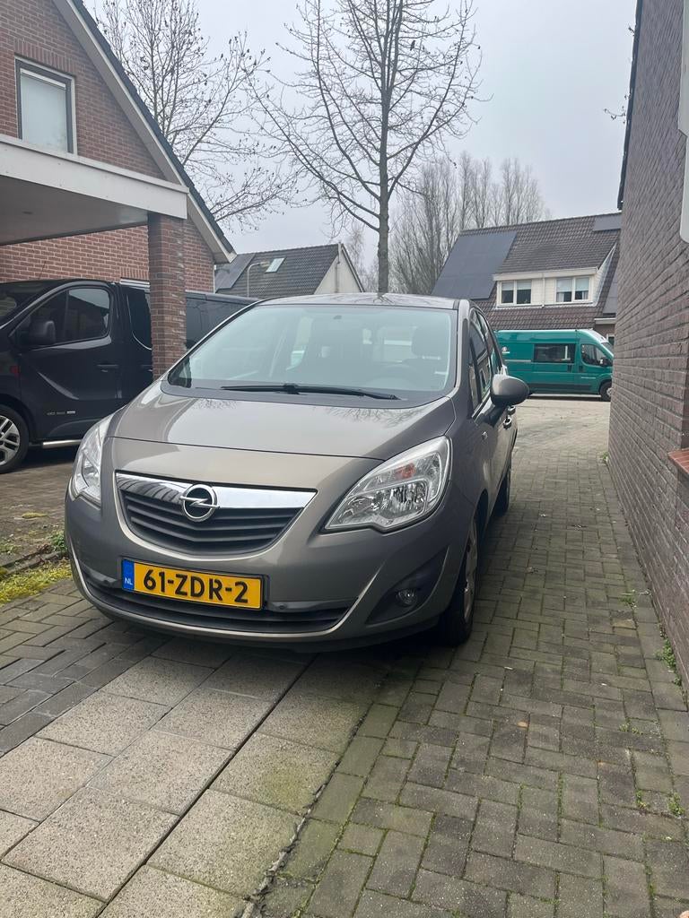 Opel Meriva 1.4 Turbo 88KW 2012 Bruin, Auto's, Opel, Meriva, Benzine, D, MPV, Handgeschakeld, Origineel Nederlands, Bruin, Voorwielaandrijving