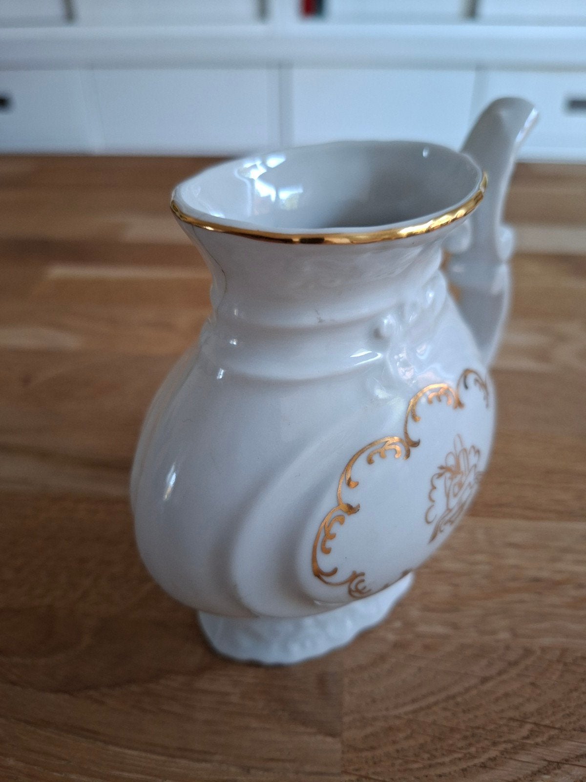 Vintage porseleinen kuurwaterbeker met gouden decoratie, Ophalen of Verzenden