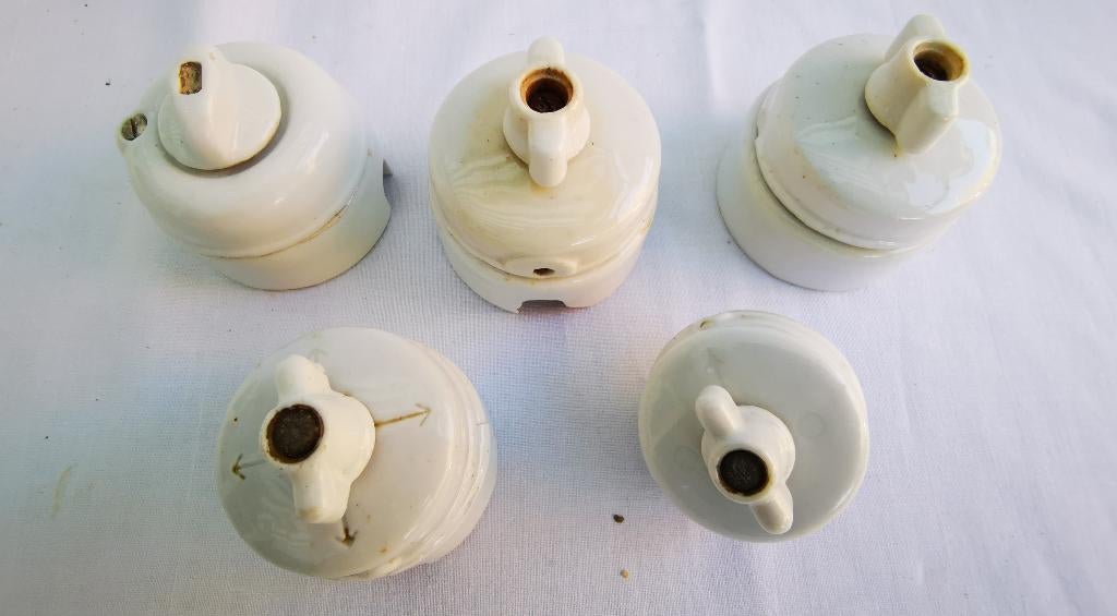 5 vintage Porseleinen schakelaar Lichtschakelaars Draaiknop, Ophalen of Verzenden, Nieuw