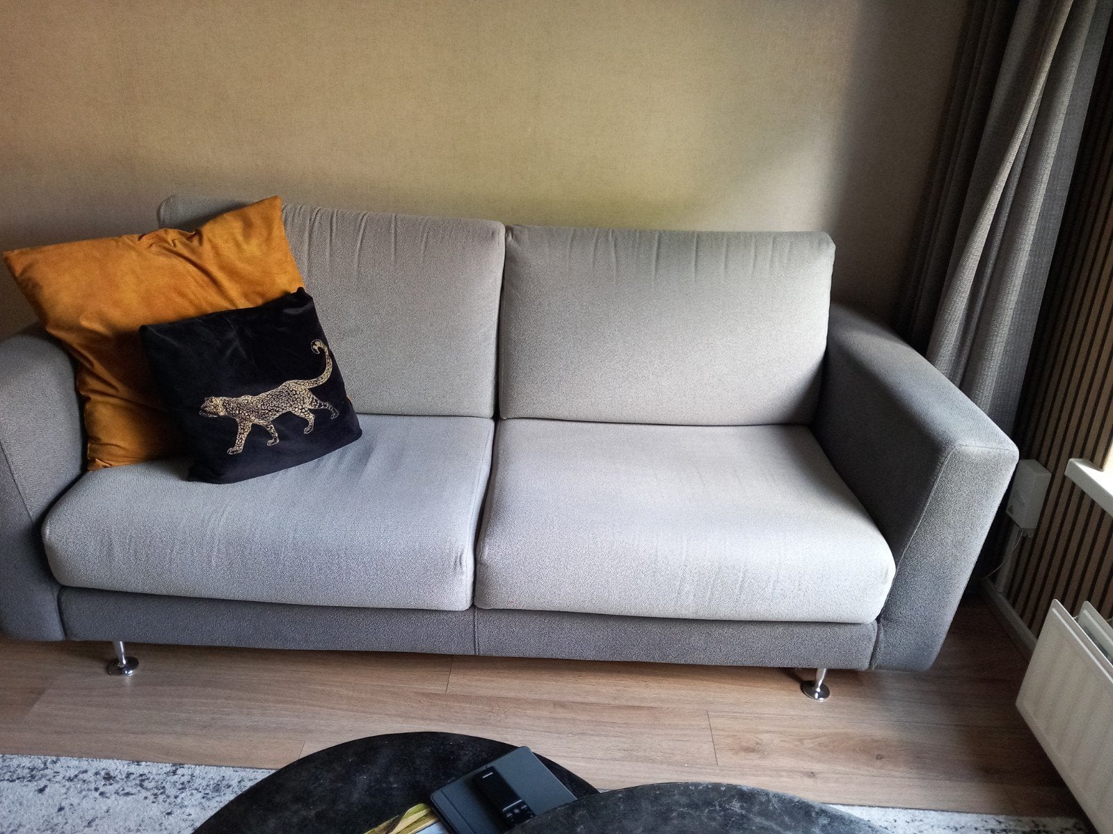 tweeenhalfzitsbank grijs, Ophalen of Verzenden, Gebruikt, 75 tot 100 cm, 200 tot 250 cm