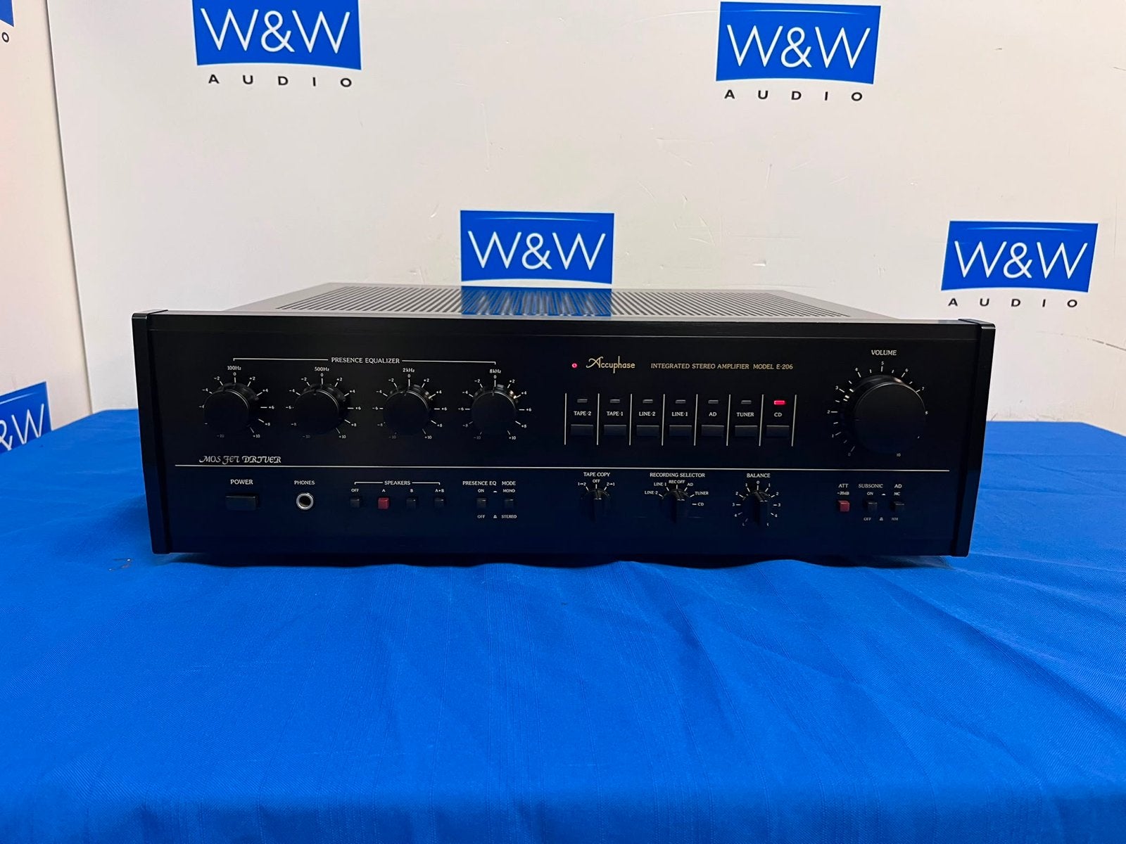 Accuphase E-206 Geïntegreerde Stereoversterker - Vintage, Audio, Tv en Foto, Versterkers en Receivers, Overige merken, Gebruikt