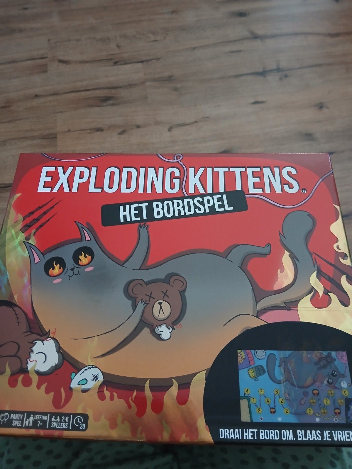 Exploding Kittens: Het Bordspel nieuw!, Vijf spelers of meer, Ophalen, Nieuw