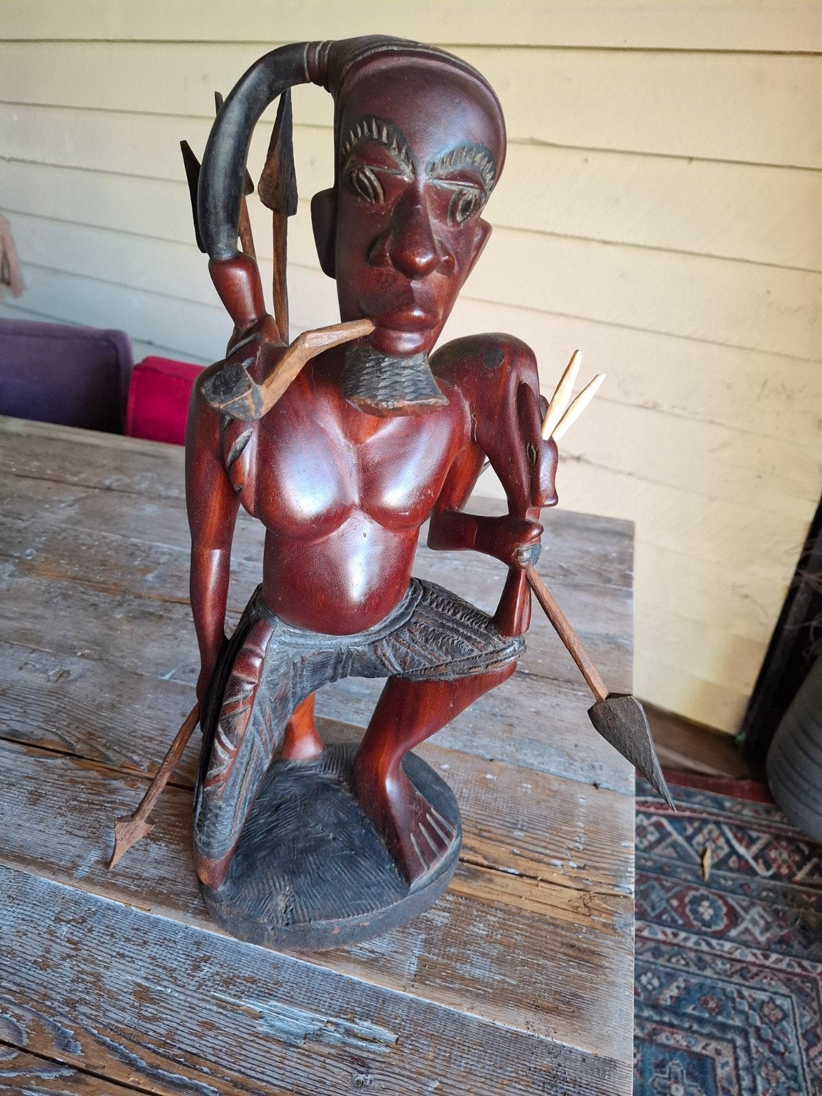 Afrikaans houten beeld van krijger met speren, Hout, Bruin, Afrika, Ophalen of Verzenden