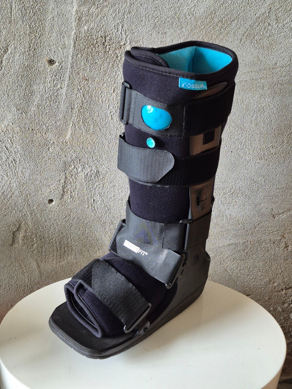Össur Formfit Walker Air Looplaars Orthopedische brace, Diversen, Braces, Zo goed als nieuw, Ophalen of Verzenden