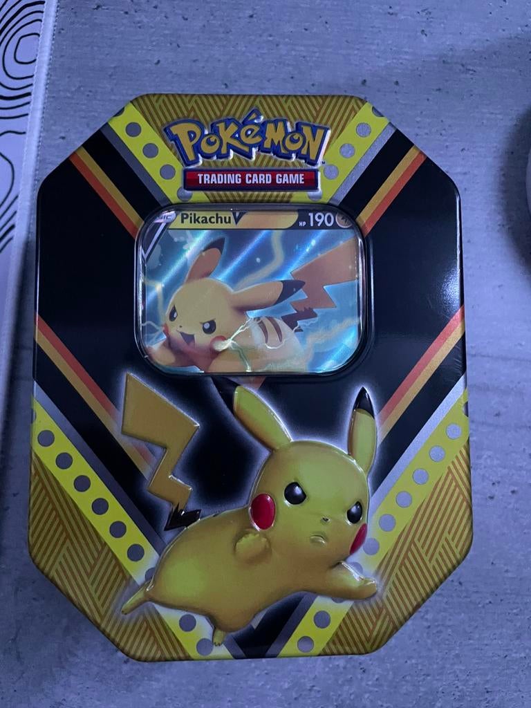 Pikachu SWSH063 tin geopend, Ophalen, Gebruikt, Losse kaart, Foil