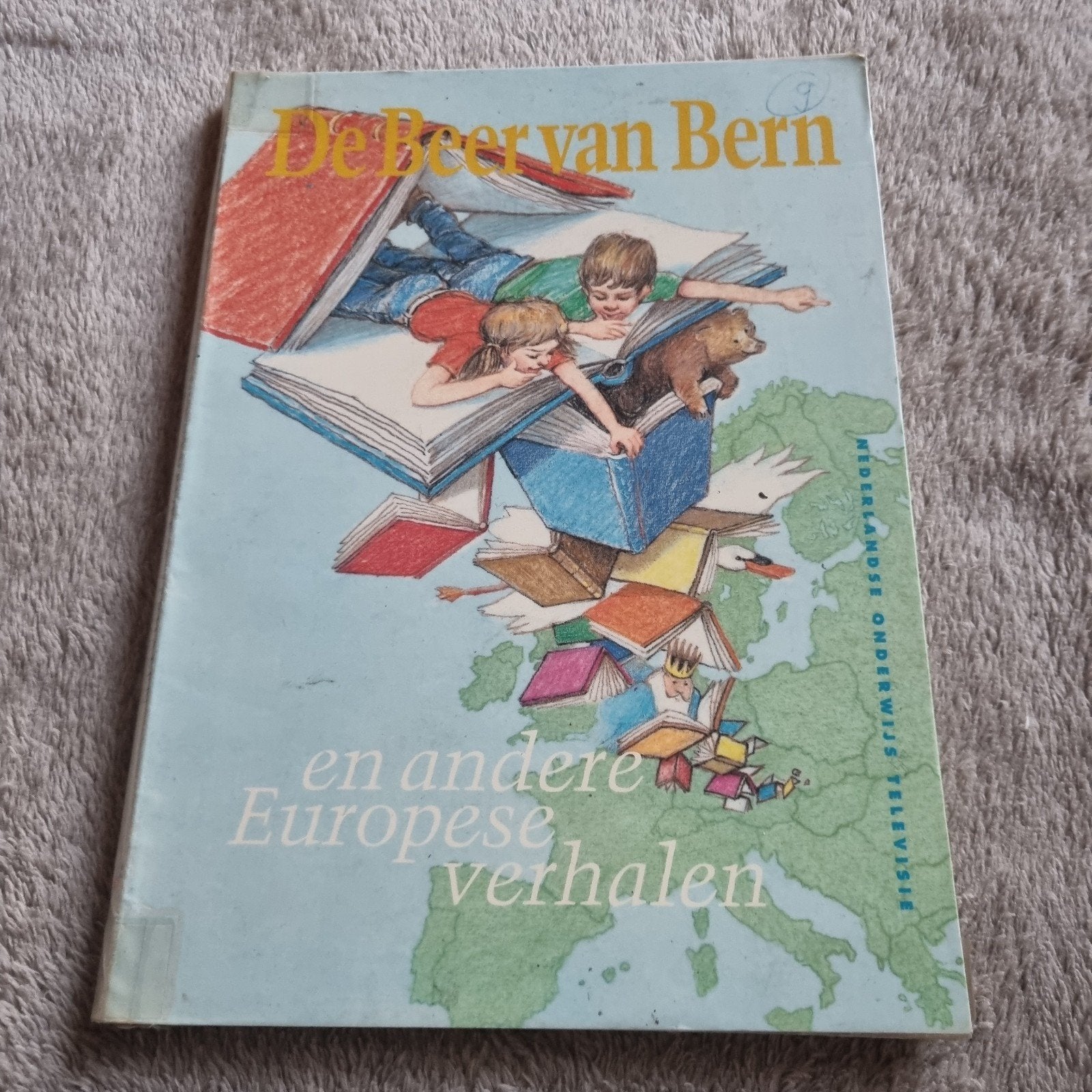 De Beer van Bern en andere Europese verhalen, Ophalen of Verzenden, Gelezen, Onbekend, Sprookjes