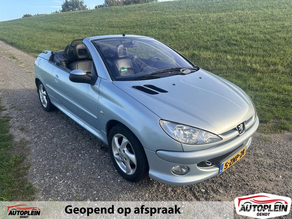 Peugeot 206 CC 1.6-16V, Auto's, Peugeot, Voorwielaandrijving, Gebruikt, 4 cilinders, Cabriolet