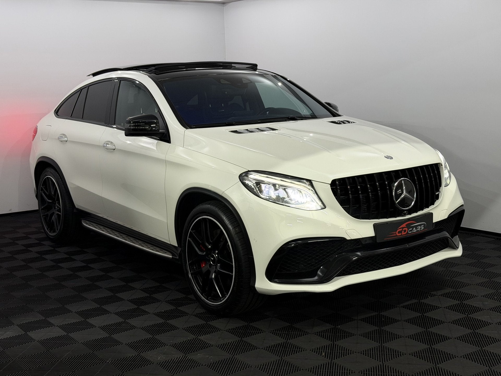 Mercedes-Benz GLE Coupé AMG 63 S 4MATIC Panoramadak, Leder,, Auto's, Automaat, 5461 cc, Gebruikt, Wit
