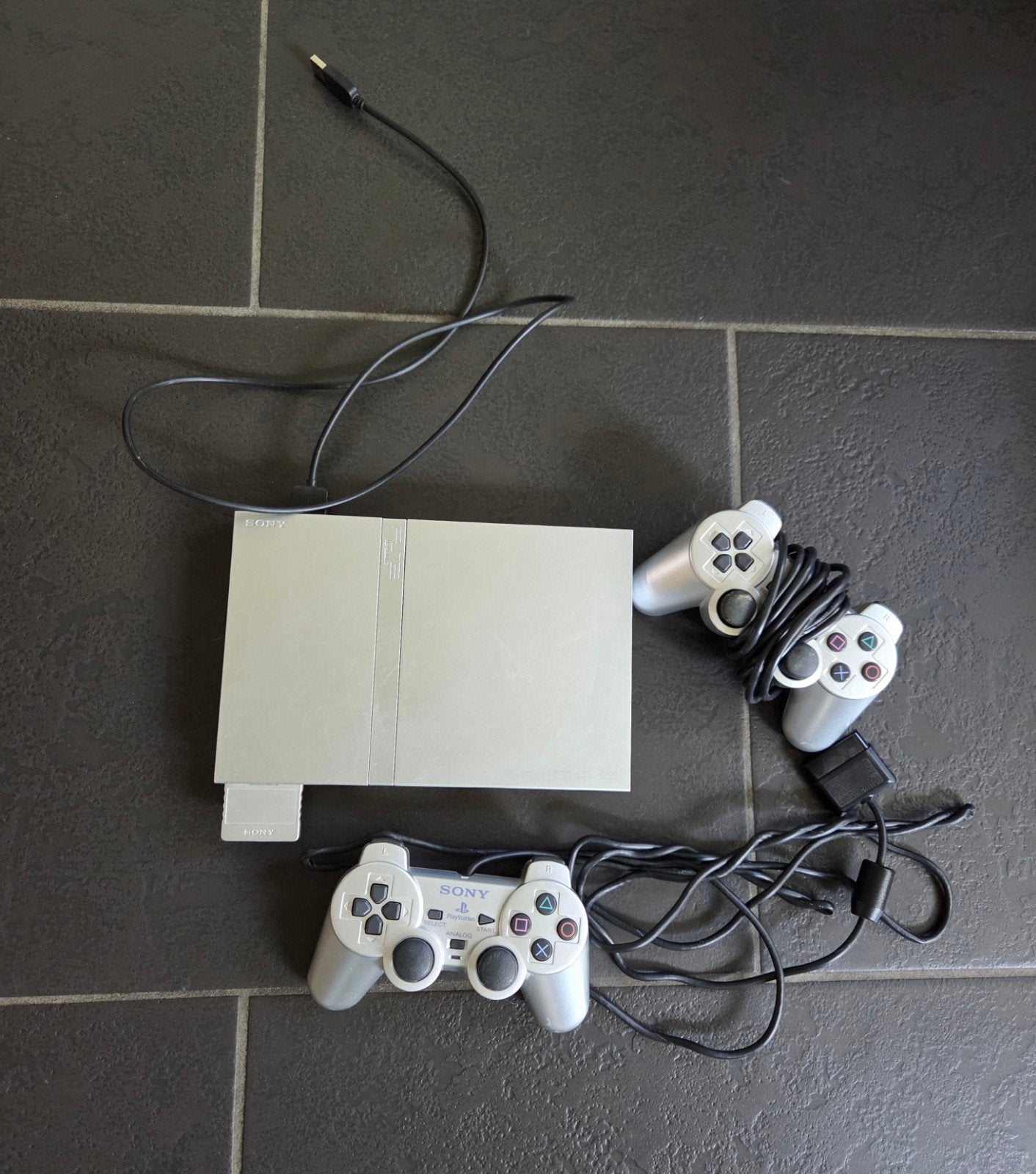 Sony PlayStation 2 (PS2) Slim - 2 Controllers + Memory Card, Ophalen, Gebruikt, Met 2 controllers, Zilver
