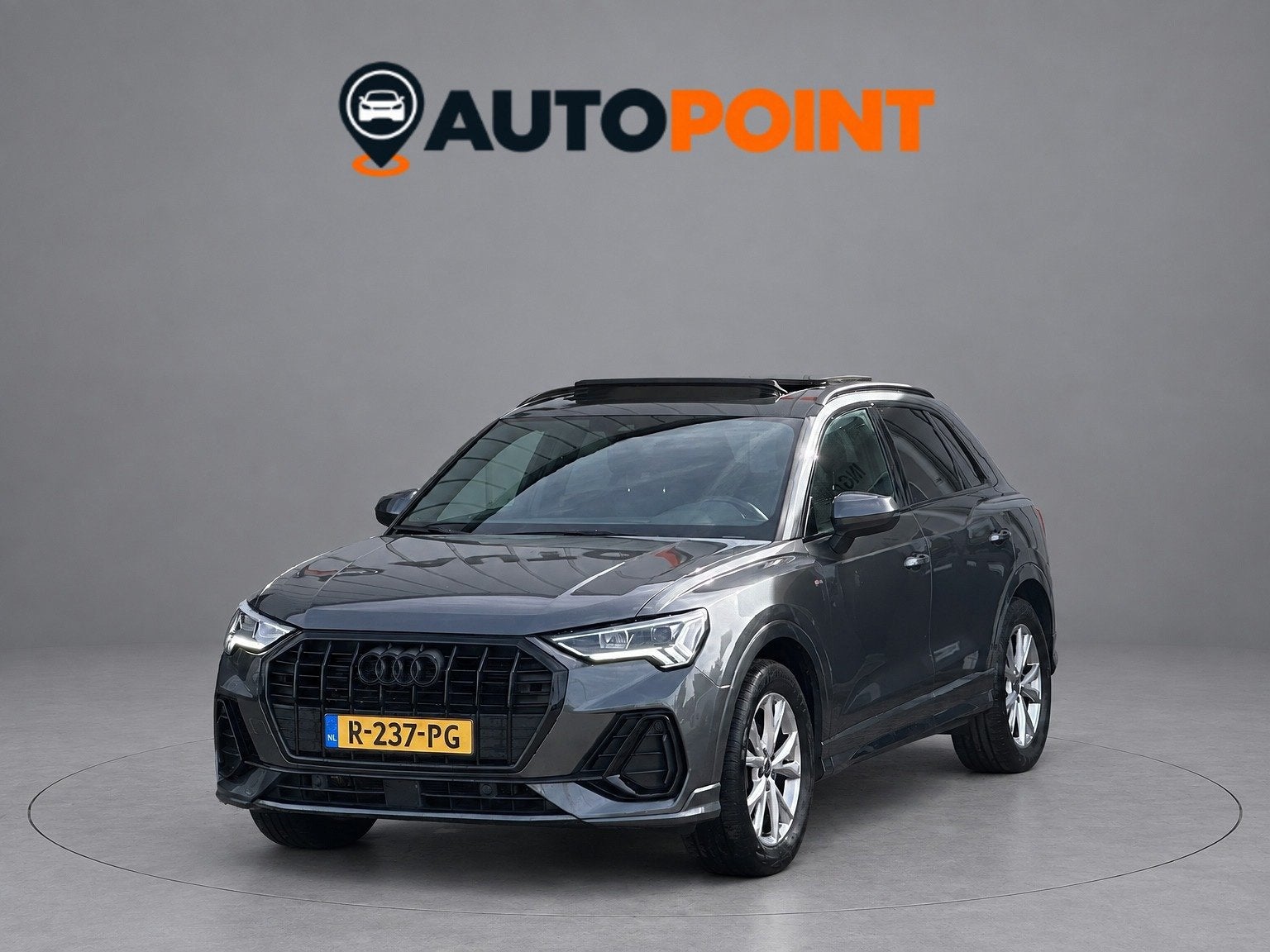 Audi Q3 35 TFSI S LINE PANO Virtual Lane assist LED DEALER O, Dealer onderhouden, Metallic lak, 4 cilinders, 150 pk
