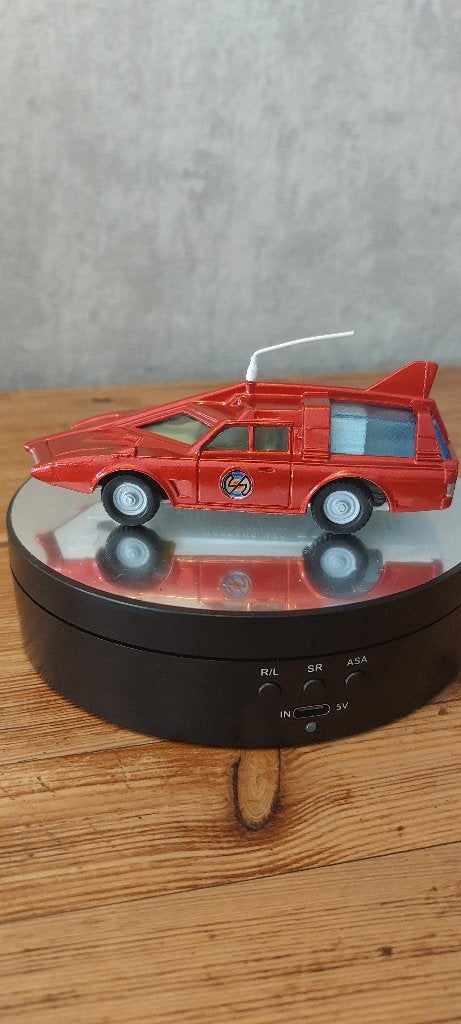 Dinkytoys 103 kapitein scarlet, Hobby en Vrije tijd, Modelauto's | 1:43, Ophalen of Verzenden, Zo goed als nieuw, Auto, Dinky Toys