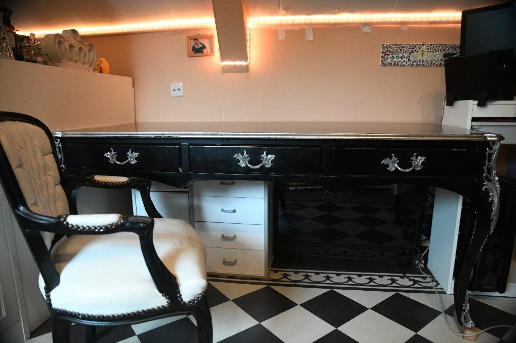 Stijlvol barok bureau / tafel, zwart met zilver, Huis en Inrichting, Ophalen, Hout, 180 cm, Zo goed als nieuw