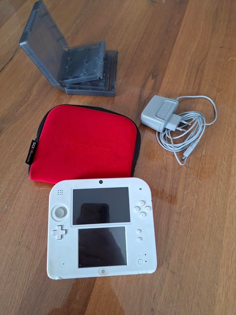 Nintendo 3DS Wit - Goede staat, incl. hoes en oplader, Ophalen of Verzenden, Zo goed als nieuw, 3DS