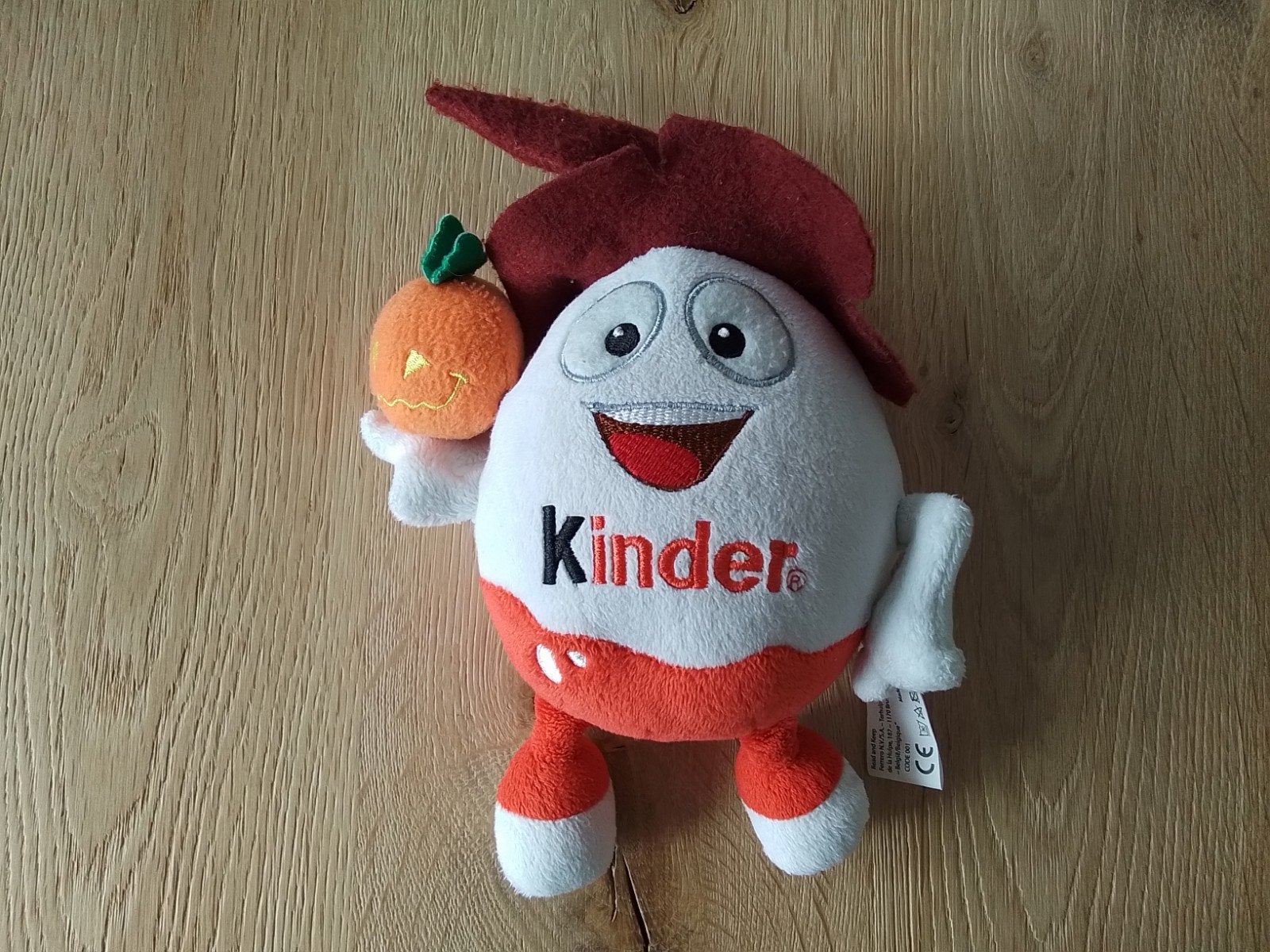 Kinder surprise/kindersurprise knuffel halloween
De muts hee, Ophalen of Verzenden