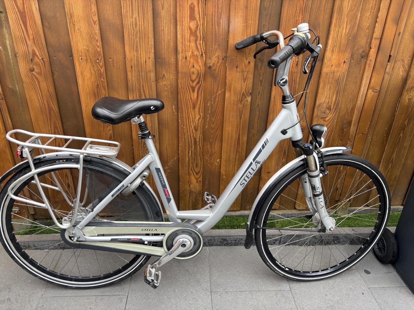 Stella Modena Damesfiets - Zo goed als nieuw, Terugtraprem, Zo goed als nieuw, Ophalen, Overige merken
