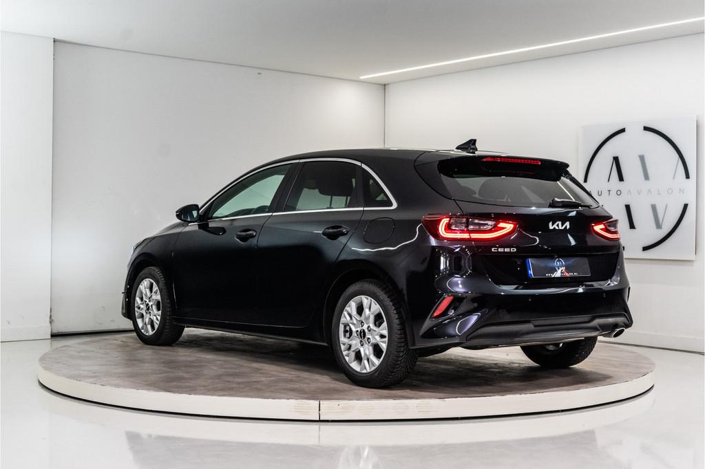 Kia Ceed 1.0 T-GDi DynamicPlusLine 120PK | NL AUTO+NAP | Lan, Voorwielaandrijving, 12 maanden, Gebruikt, Leder en Stof