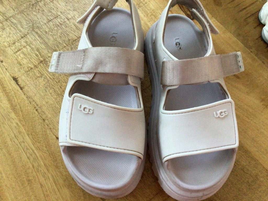 Te koop mooie ugs meisjes, Ophalen of Verzenden, Zo goed als nieuw