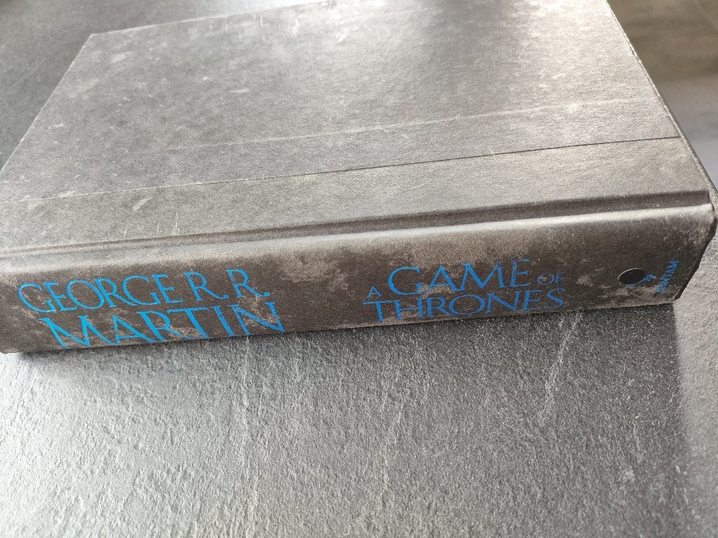 George R.R. Martin a Game of Thrones hardcover. i.n.st., Ophalen of Verzenden, George R.R. Martin