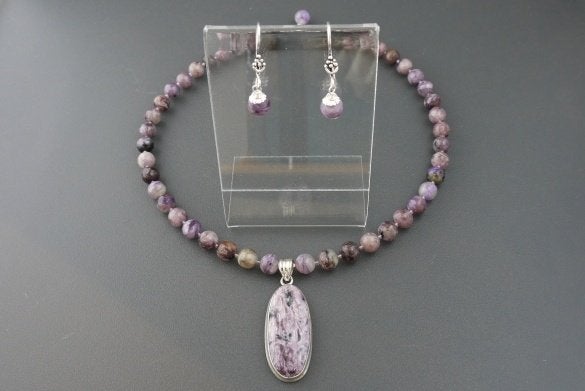 CHAROIET ketting/oorhanger-set, Paars, Nieuw, Ophalen of Verzenden, Met edelsteen