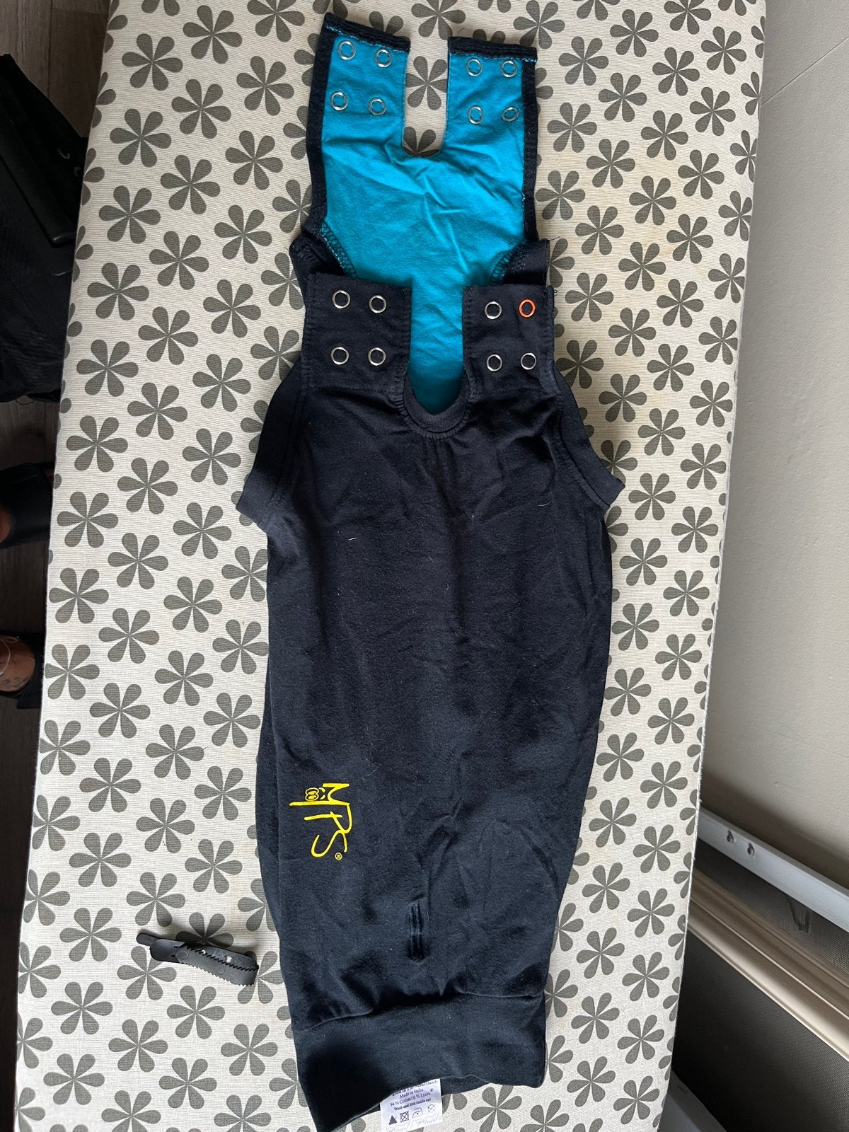 Medical Petshirt romper voor de hond mt S + hygieneslip M, Overige merken, Ophalen, Gebruikt, Overige typen