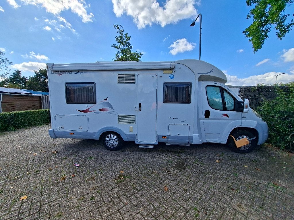Bavaria T67 Haf-integraal/ 2.3/LAGE KM 100505/BJ 2007, Caravans en Kamperen, Buscamper of Camperbus, Ringverwarming, Fiat, 6 tot 7 meter