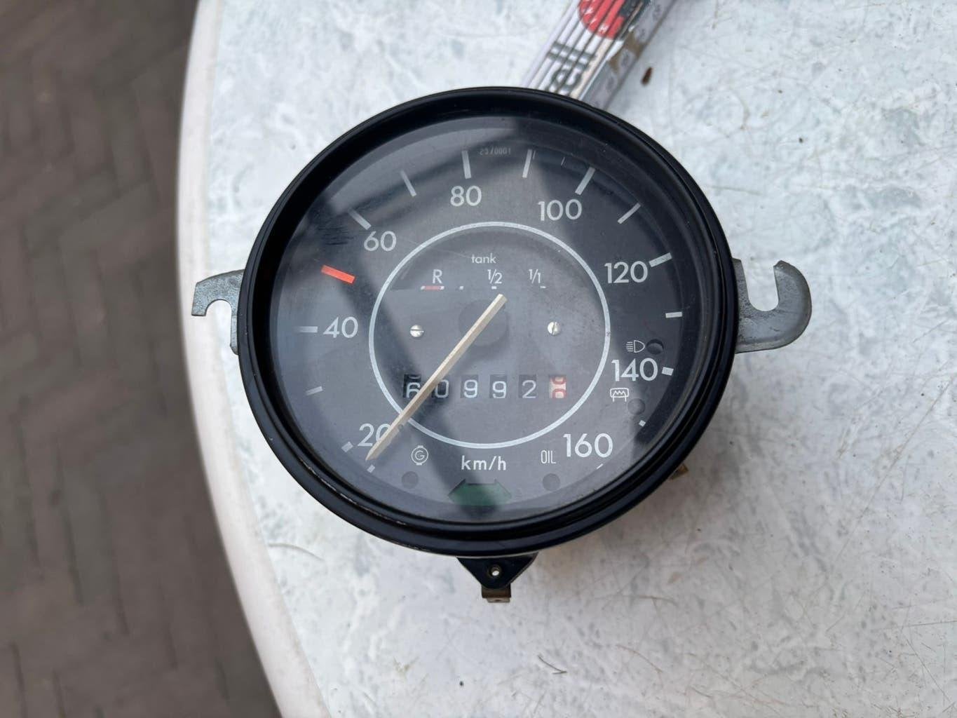 Vw kever  teller klok, Ophalen of Verzenden, Gebruikt, Overige automerken