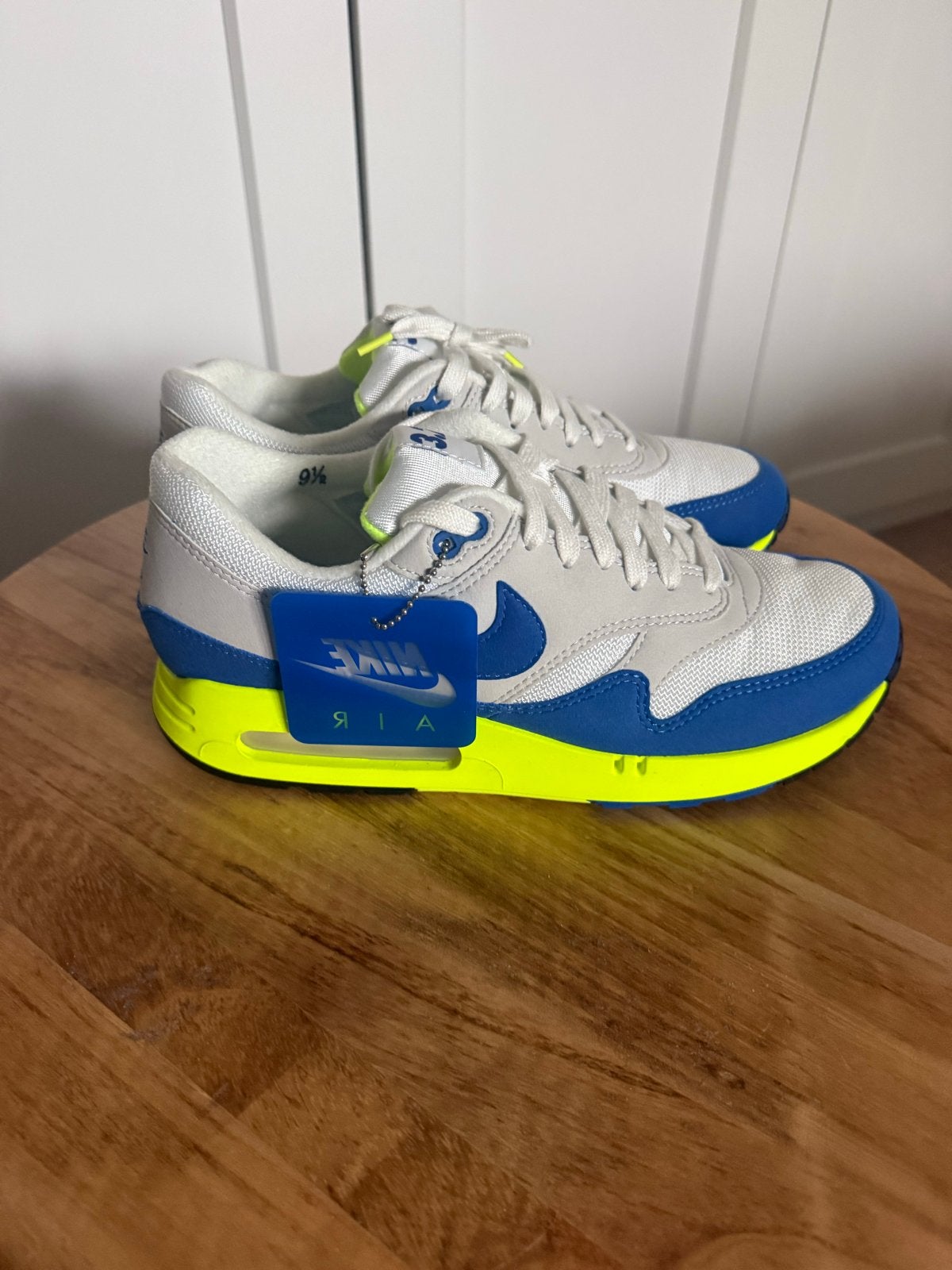 Nike Air Max 1 '86 OG Sail Royal Blue Neon Yellow, Ophalen of Verzenden, Nieuw, Blauw, Sneakers of Gympen