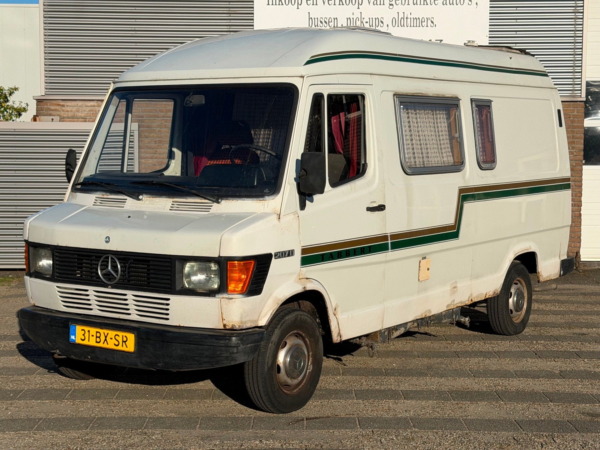 Mercedes-Benz T1 207 Camper Tabbert 2 jaar apk, Caravans en Kamperen, Buscamper of Camperbus, Mercedes-Benz, Bedrijf, Handgeschakeld