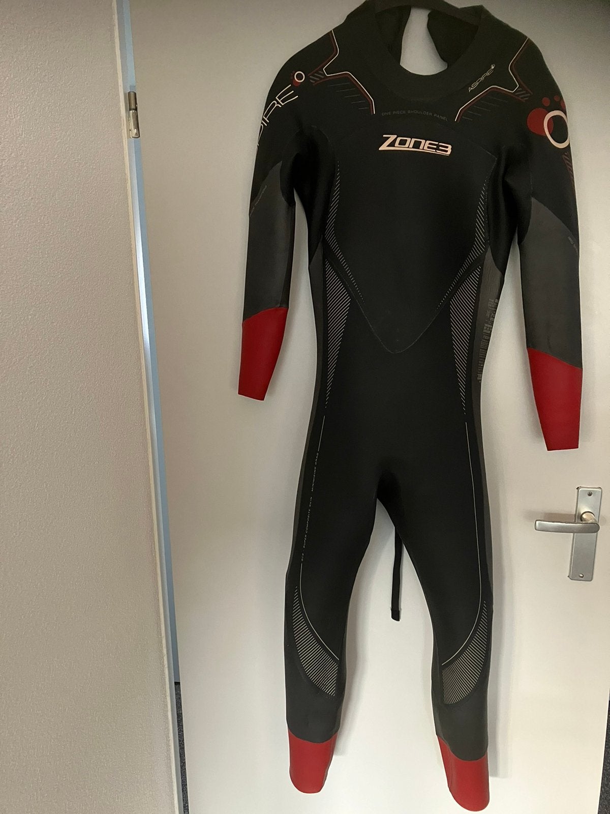Wetsuit zone 3 maat L, Watersport en Boten, Ophalen, Zo goed als nieuw, Kind, Wetsuit