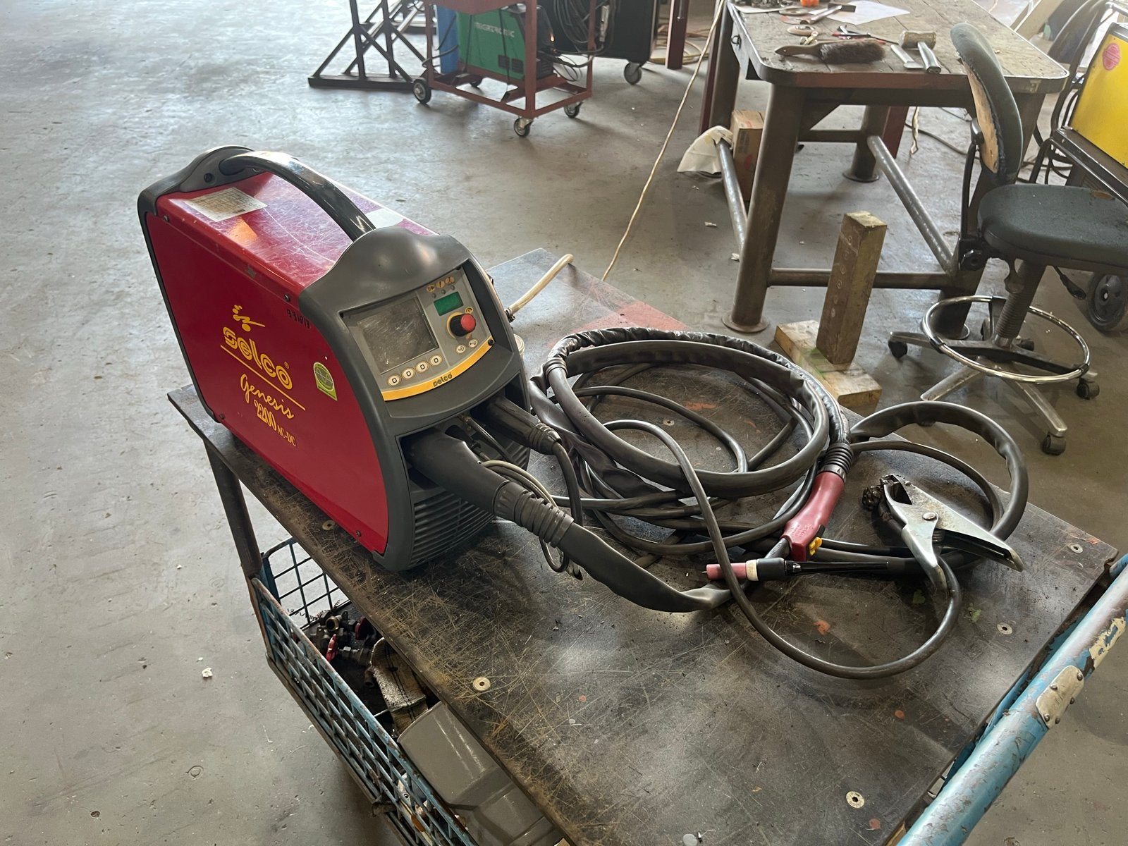 Selco Genesis 2200 AC/DC TIG Lasapparaat, Ophalen, Gebruikt, 150 tot 250 ampère, Tig