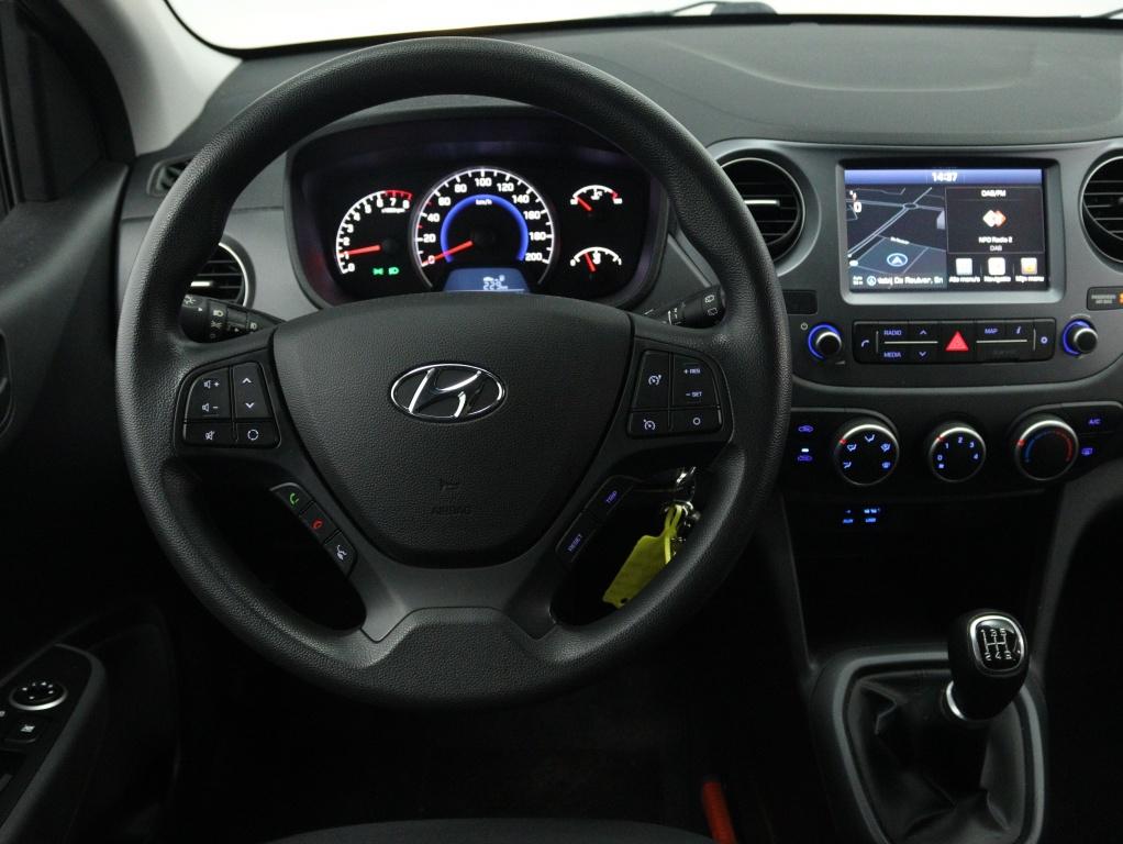 Hyundai i10 1.0i Comfort Smart Pack | Navigatie | Apple carp, Auto's, Hyundai, 12 maanden, Stof, Gebruikt, 4 stoelen