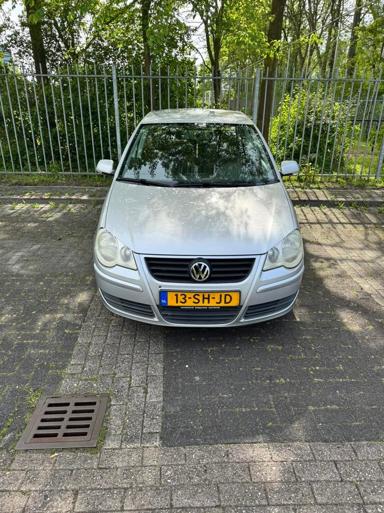 Volkswagen Polo 1.2 47KW Cross 2006 Grijs, Auto's, Voorwielaandrijving, Zwart, 540 kg, 1198 cc
