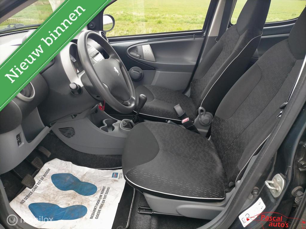 Peugeot 107 1.0-12V uniek lage km met nap airco, Auto's, Peugeot, Voorwielaandrijving, Euro 5, Stof, Gebruikt