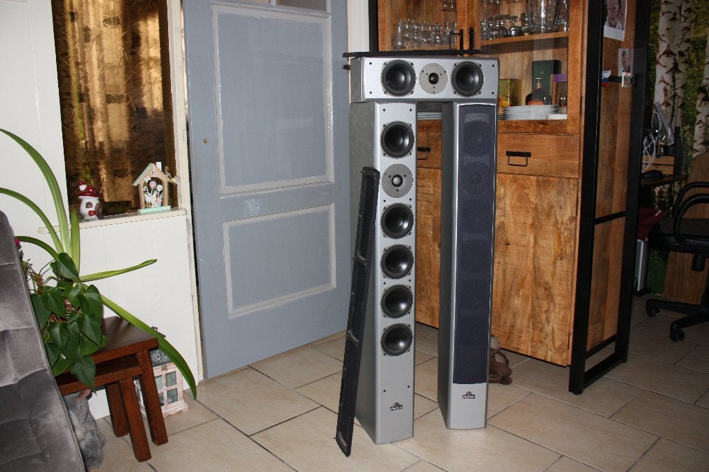 Speaker systeem, Vloerstaande luidspreker, Magnat, Ophalen, 150 watt of meer