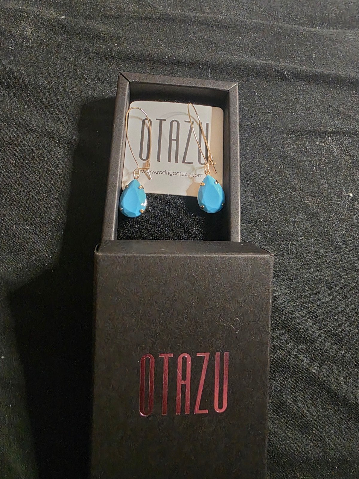 Oorbellen van OTAZU, Sieraden, Tassen en Uiterlijk, Oorbellen, Overige materialen, Hangers, Blauw, Nieuw