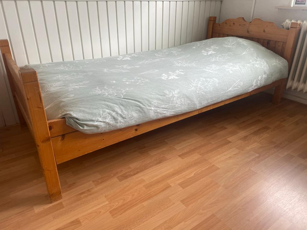 Bed, Kinderen en Baby's, Ophalen, 85 tot 100 cm, Gebruikt, Lattenbodem