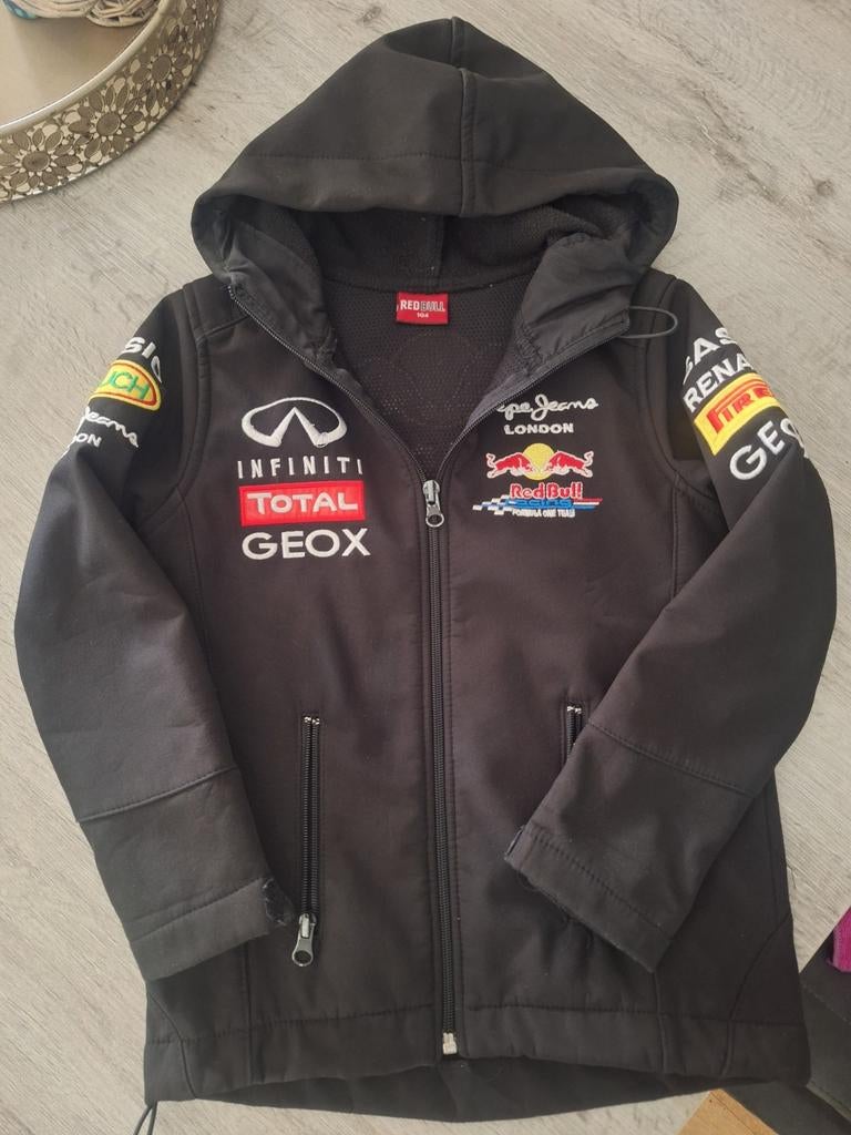 Redbull jas maat 104/110, Jongen of Meisje, Puma, Ophalen of Verzenden, Zo goed als nieuw
