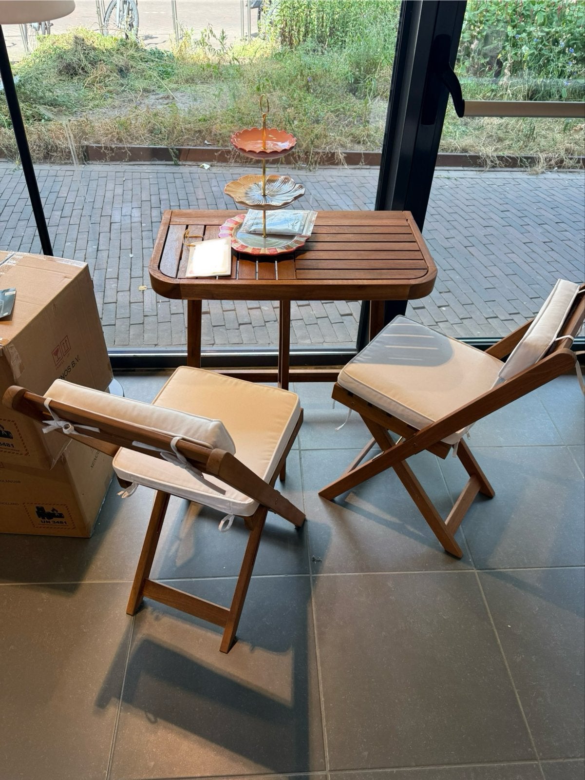 Nieuwe balkonset uit Acacia hout incl. 2 stoelen van Xenos, Eettafel, Nieuw, Tuinset, Hout