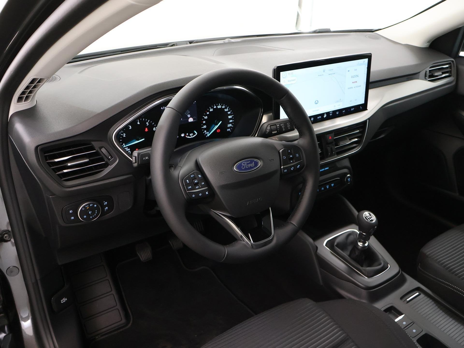 Ford Focus Wagon 1.0 EcoBoost Hybrid Titanium Winterpack | D, Origineel Nederlands, Handgeschakeld, 19 km/l, Automatische klimaatregeling
