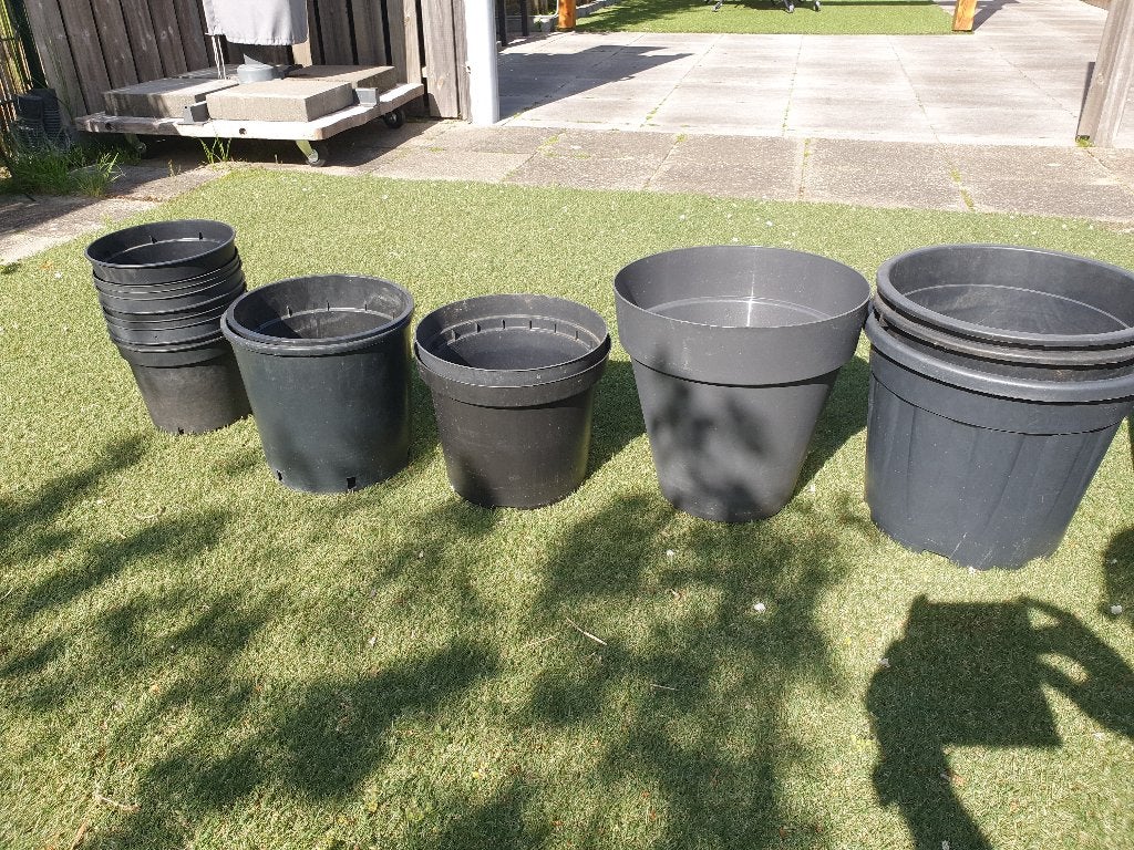 bloempotten groot, Tuin en Terras, Bloempotten, Ophalen, Gebruikt, Rond, Balkon