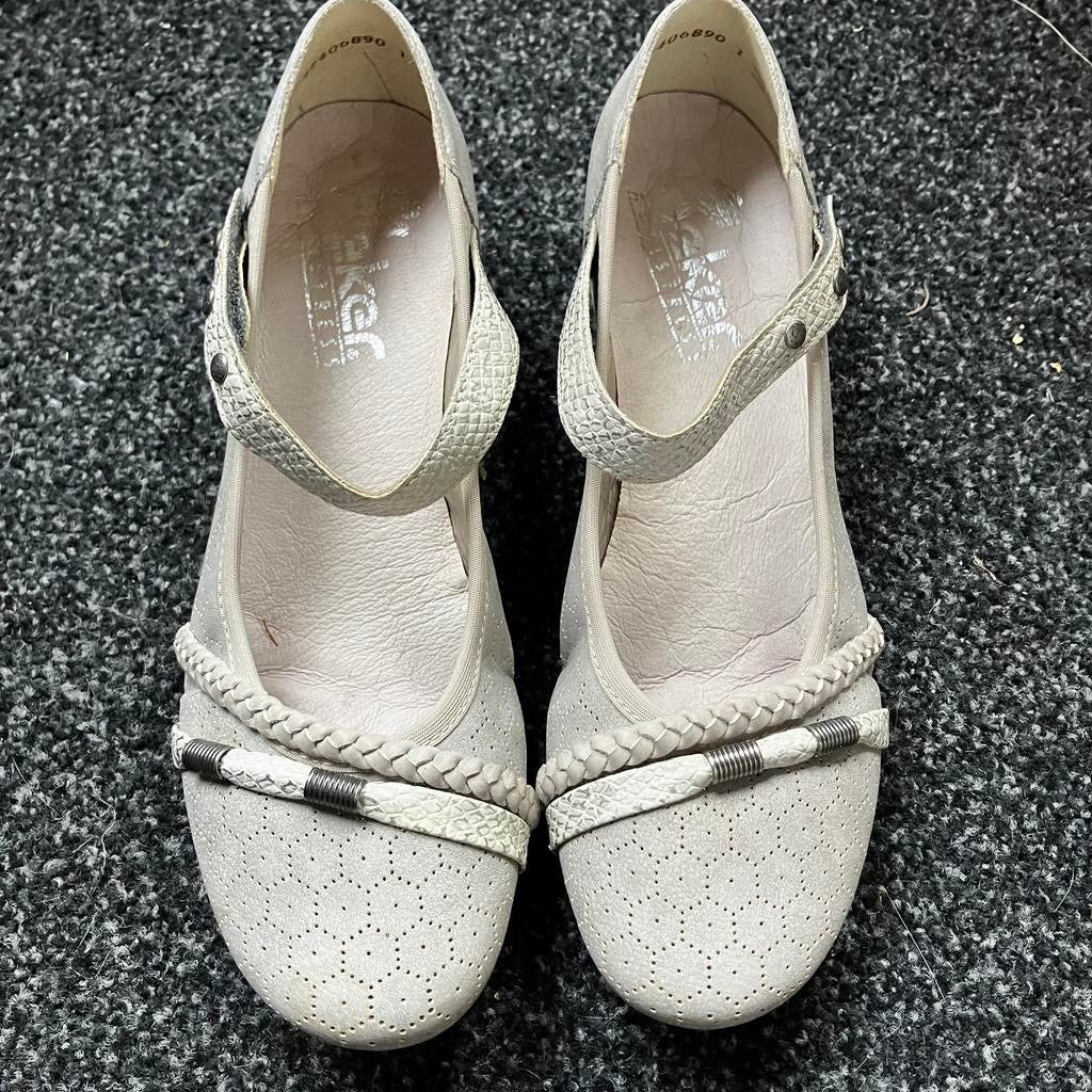 Dames Pumps Rieker | mt 39 | grijs van kleur | ZGAN, ., Ophalen of Verzenden, Zo goed als nieuw, .