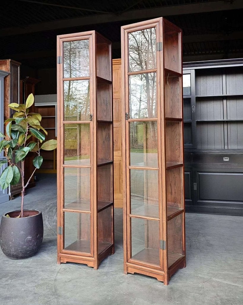 Prachtige unieke oosterse vitrinekasten | Museumkasten #7873, Ophalen of Verzenden