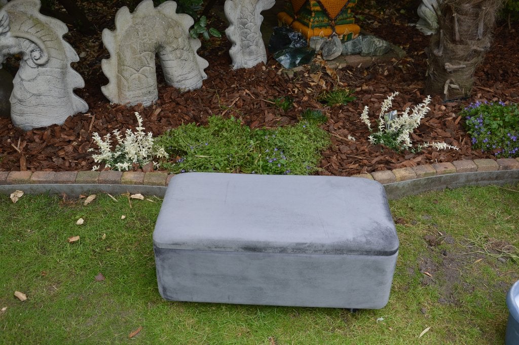 voetenbank met opbergruimte Velvet grijs op wieltjes LEES TE, Ophalen, Minder dan 50 cm, Velours, 50 tot 75 cm