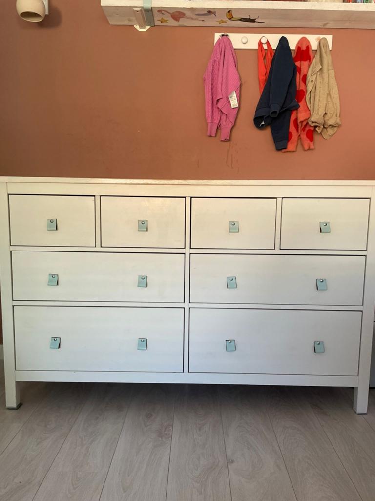 Commode, Kinderen en Baby's, Kinderkamer | Commodes en Kasten, Gebruikt, 90 tot 105 cm, 100 cm of meer, 50 tot 70 cm, Voetruimte