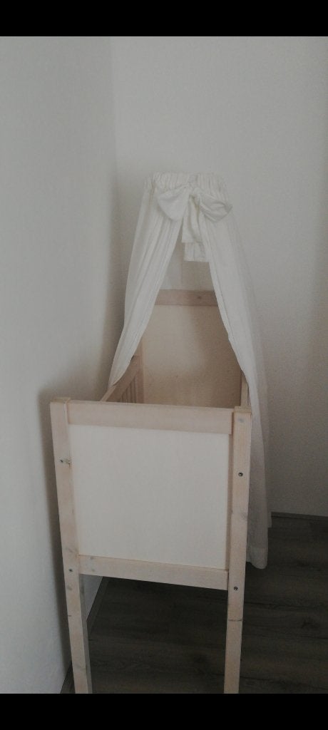 Complete houten babywieg | Puck matras | Piekstok & sluier, Kinderen en Baby's, Kinderkamer | Bedden, Ophalen, Zo goed als nieuw