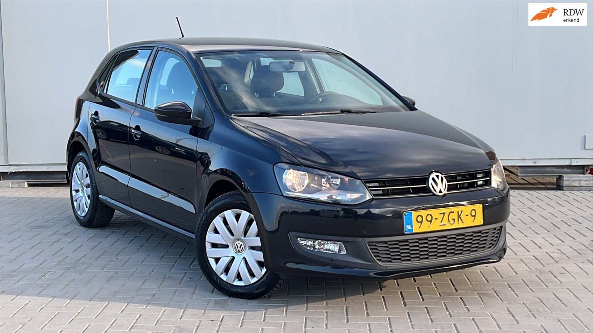 Volkswagen Polo 1.2 TSI BlueMotion Comfort Edition 5 DEURS 1, Auto's, Voorwielaandrijving, Euro 5, 4 cilinders, Zwart