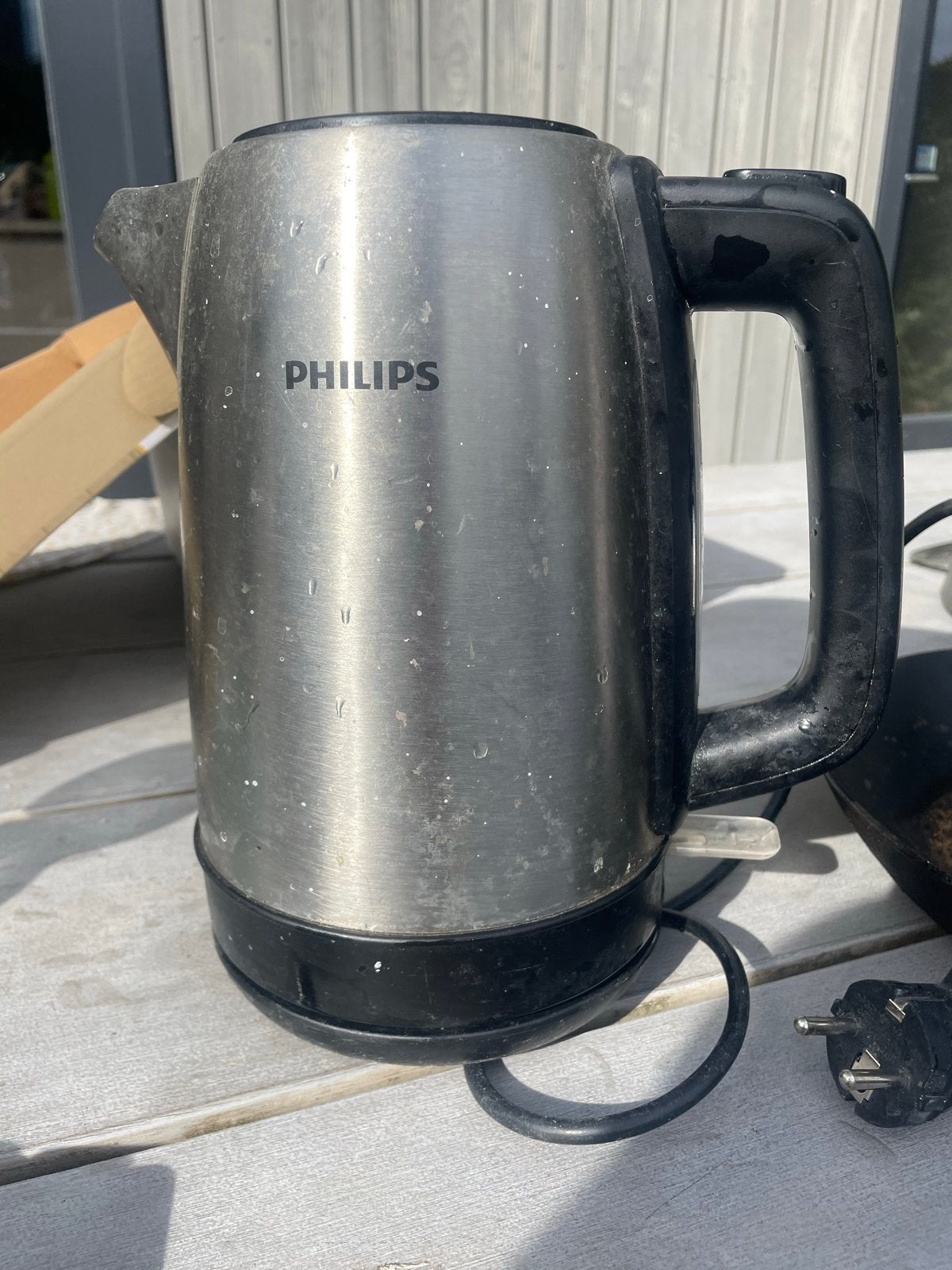 Philips waterkoker - Gebruikt maar goed werkend, 1 tot 2 liter, Ophalen of Verzenden, Gebruikt, Draadloos