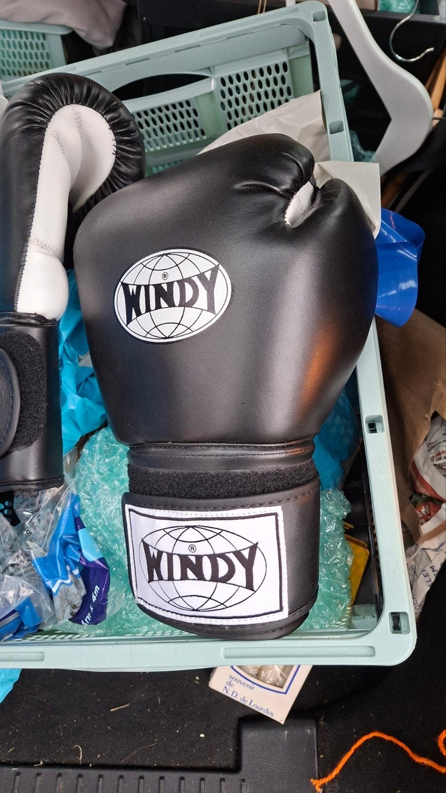 Windy Bokshandschoenen - Zwart, 16 oz nieuw, Ophalen, Nieuw, Bokshandschoenen